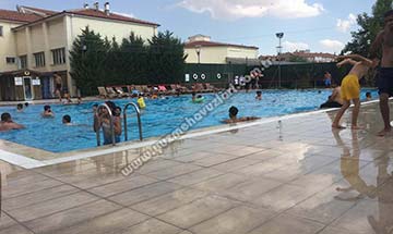 Ahi Evran Üniversitesi Yüzme Havuzu